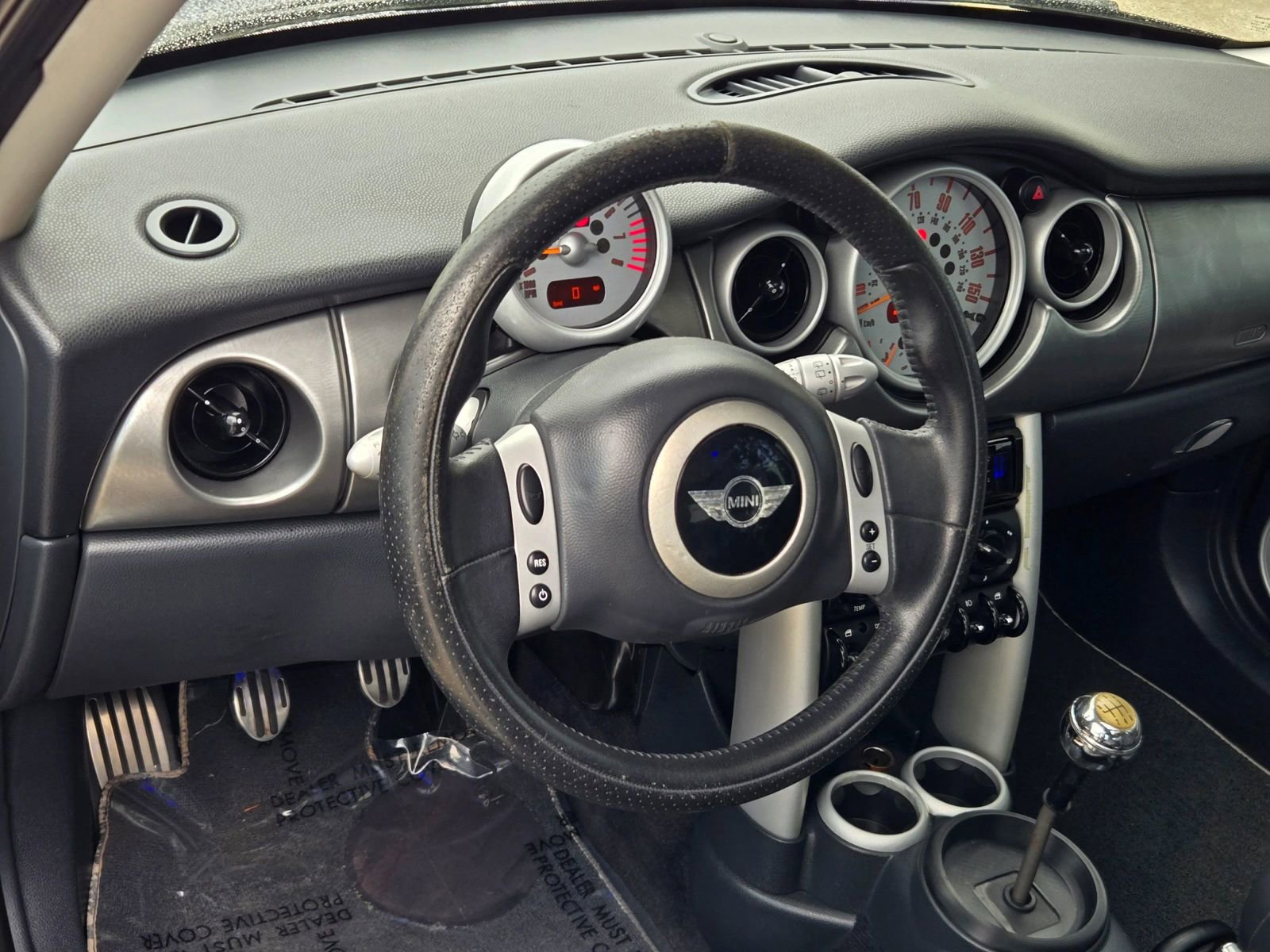 Used 2004 MINI Cooper S image 11