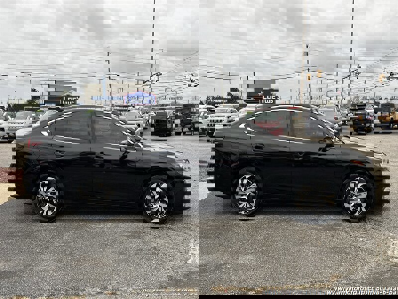 Used 2022 Subaru Legacy Premium image 4