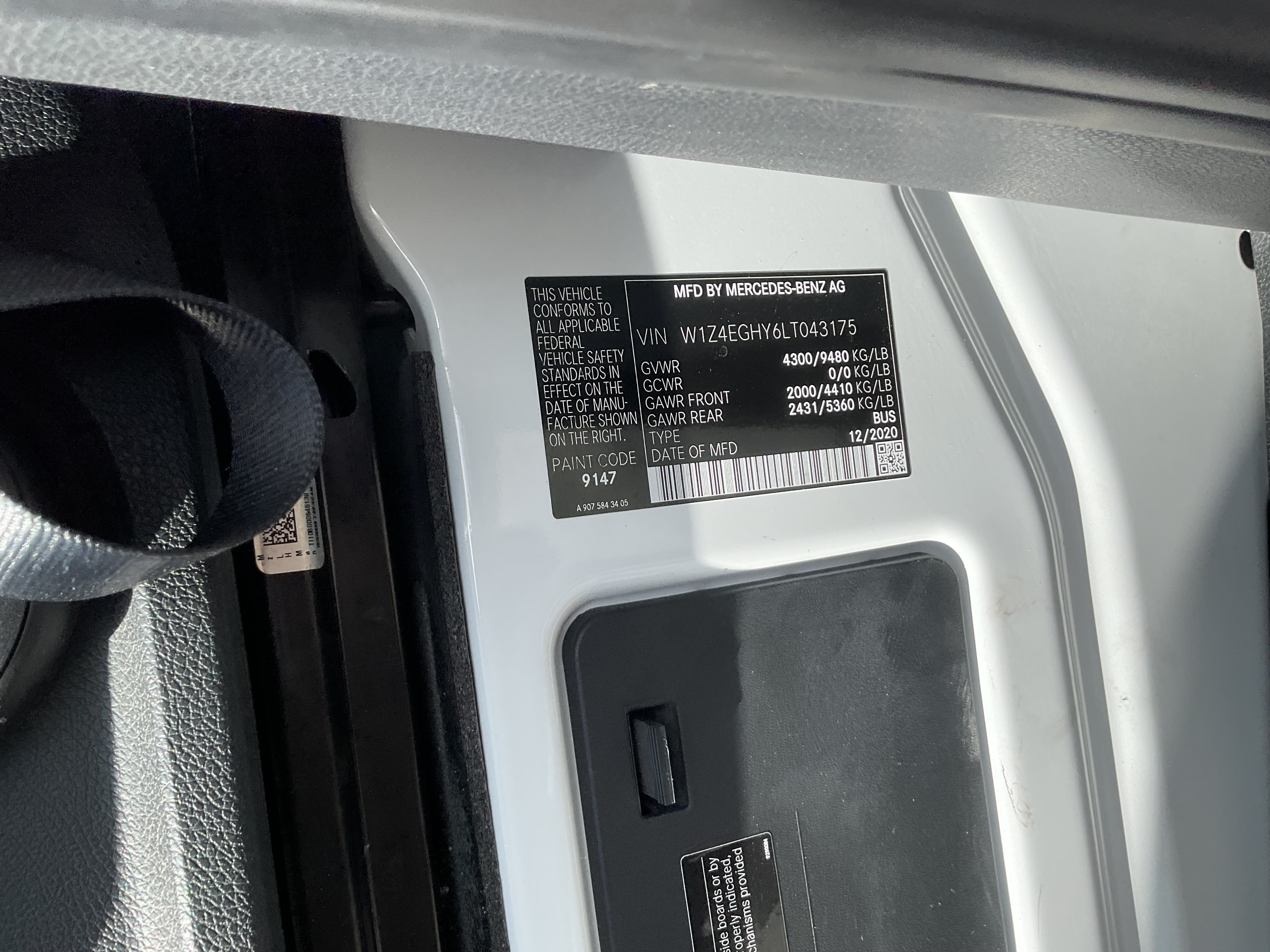 Used 2020 Mercedes-Benz Sprinter 2500 image 13