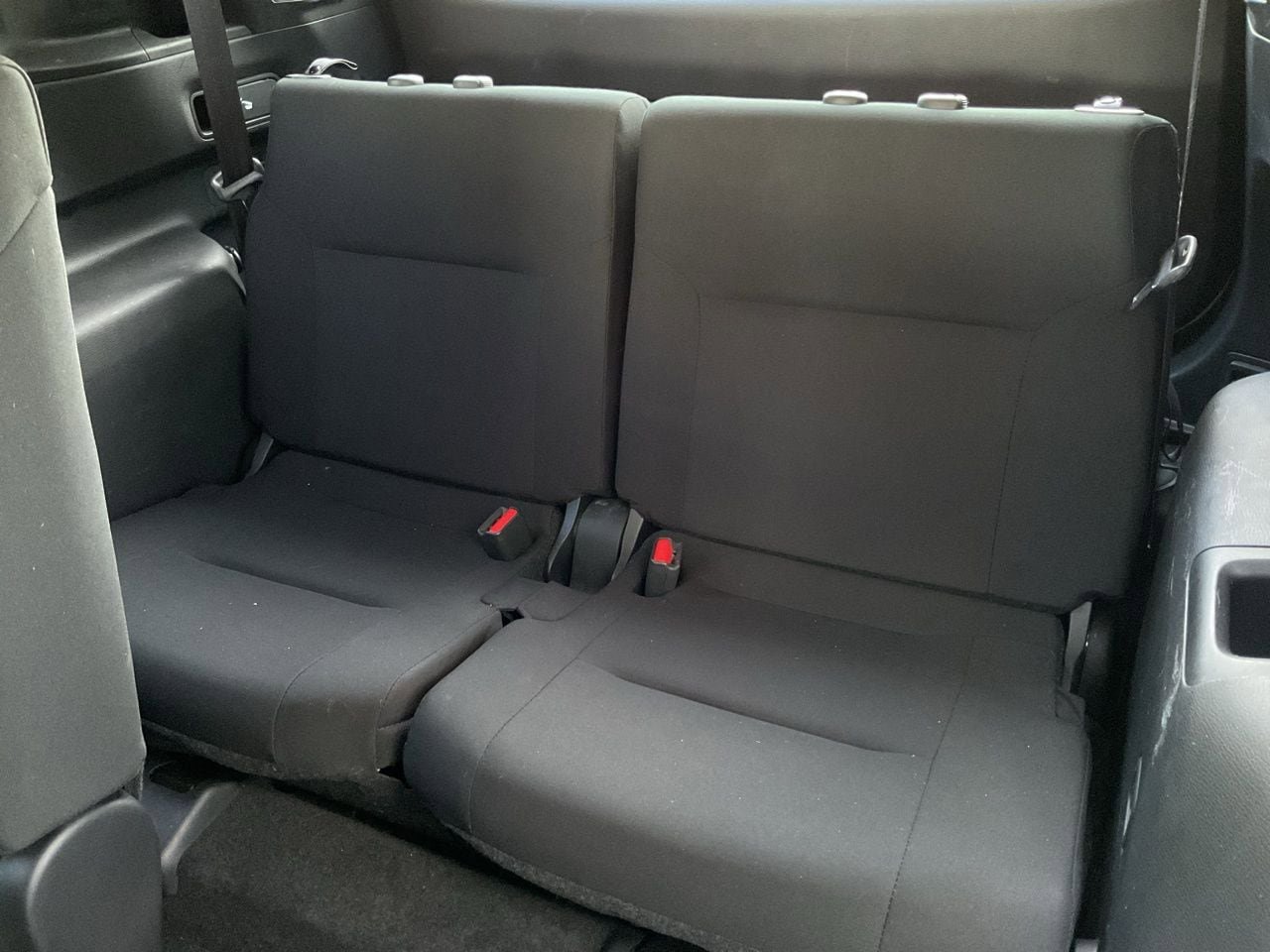 Used 2022 Mitsubishi Outlander ES image 16