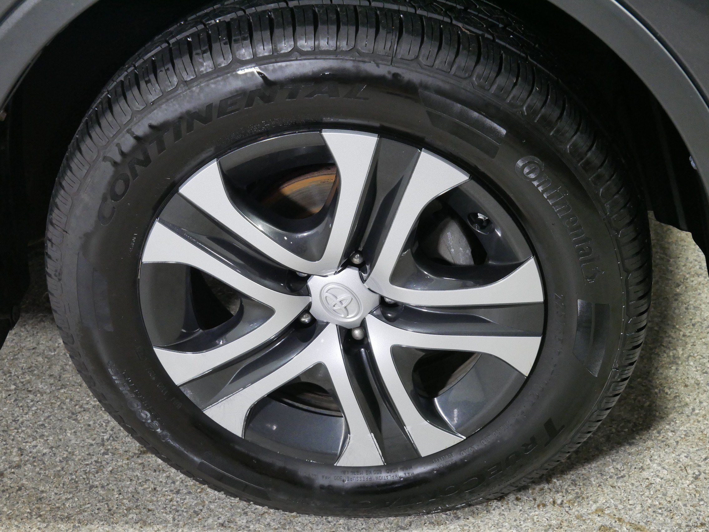 Used 2017 Toyota RAV4 LE w/ All Weather Liner Package AWD/4WD image 15