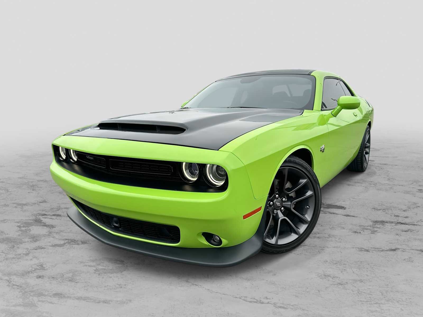Used 2023 Dodge Challenger R/T w/ T/A Package image 1