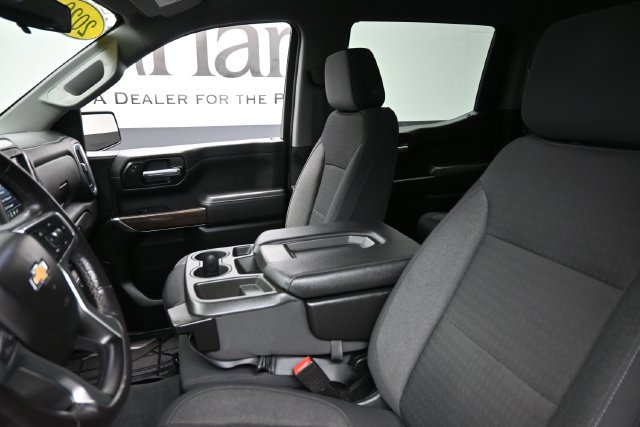 Used 2020 Chevrolet Silverado 1500 LT w/ All-Star Edition AWD/4WD image 17