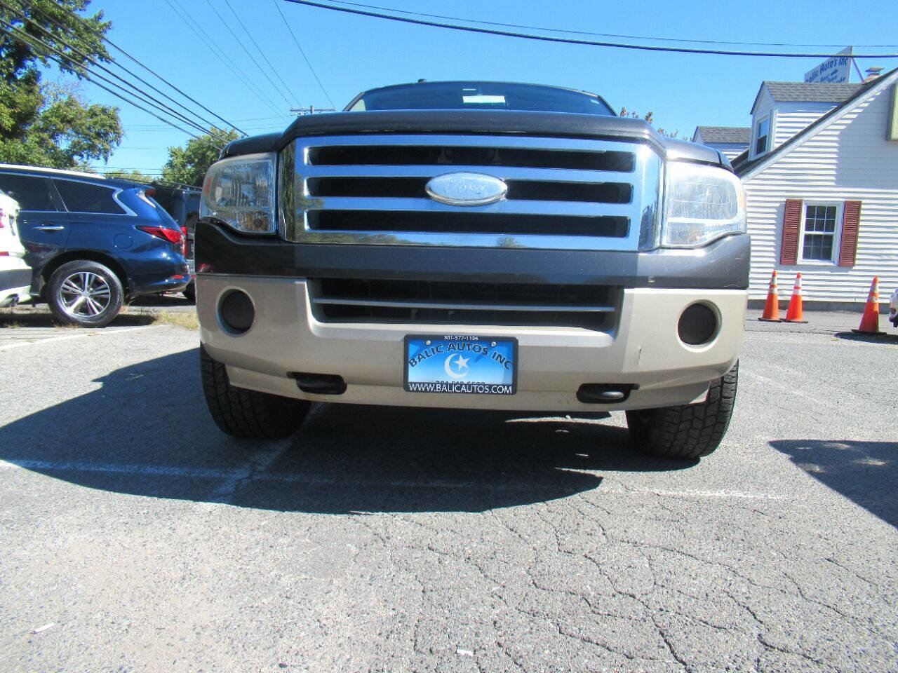 Used 2007 Ford Expedition EL Eddie Bauer AWD/4WD image 3