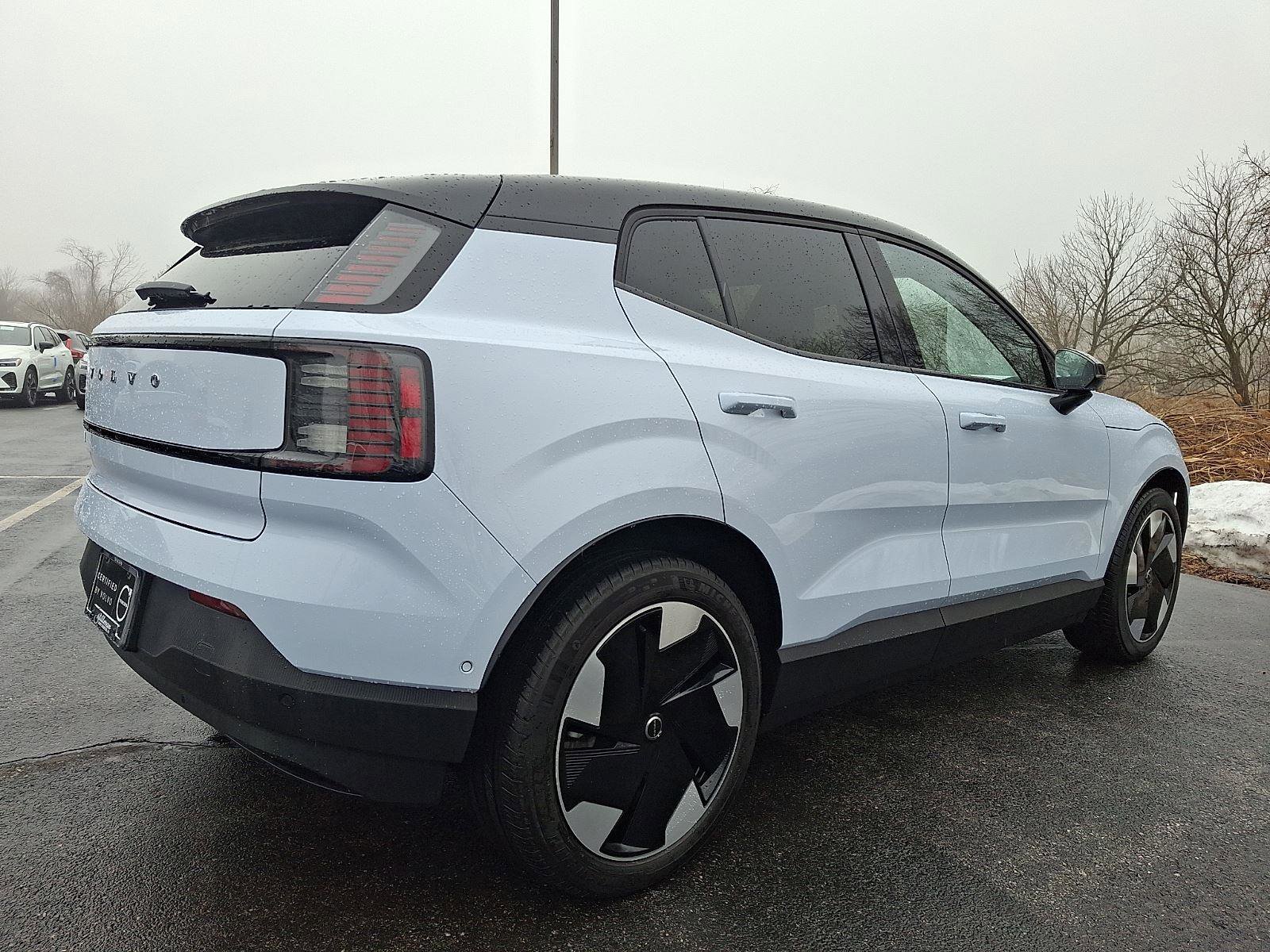 Certified 2025 Volvo EX30 Ultra w/ Protection Package Premier image 6