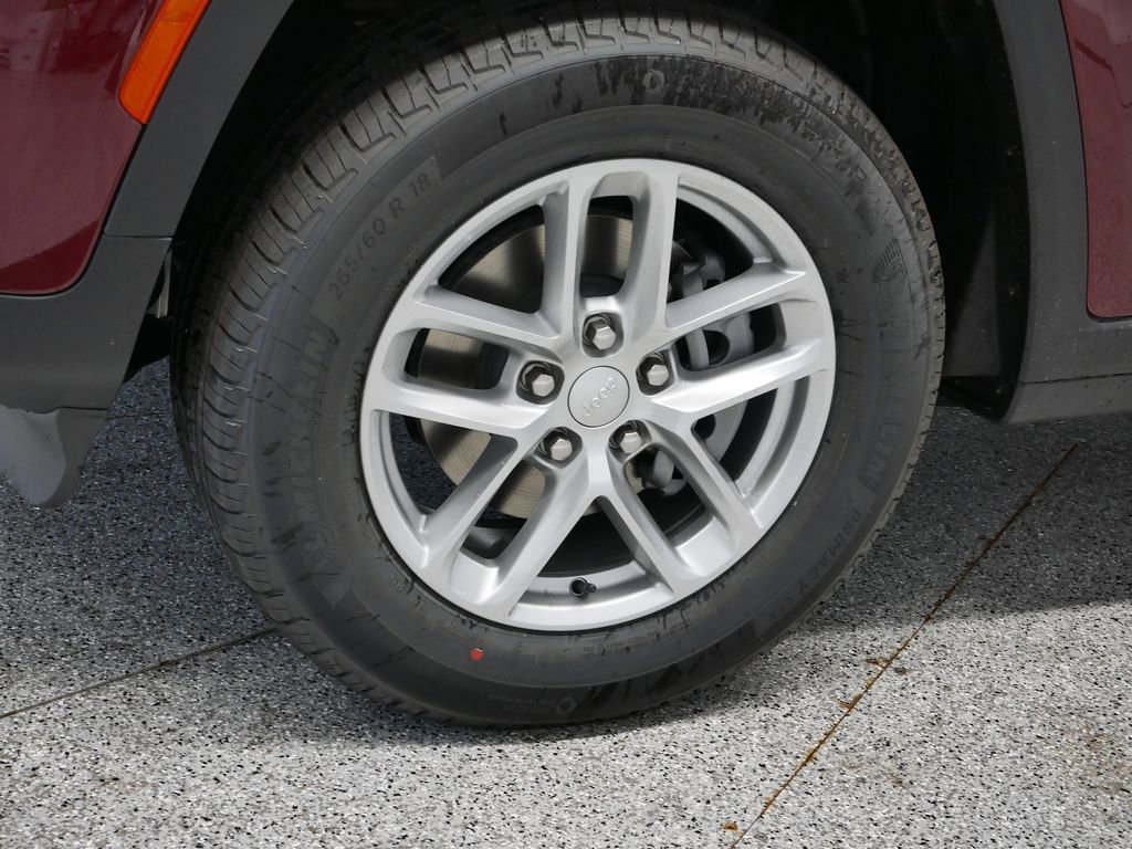New 2025 Jeep Grand Cherokee Laredo w/ Luxury Tech Group I image 49