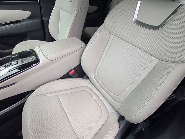 Used 2024 Hyundai Tucson Limited image 17