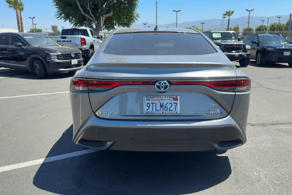 Used 2022 Toyota Mirai w/ Advanced Technology Package RWD image 7