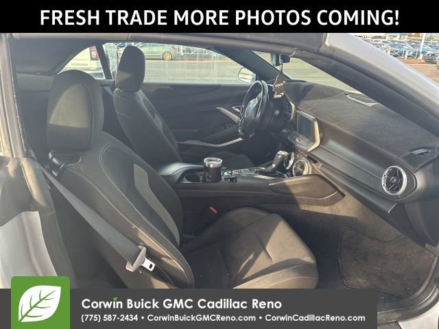 Used 2018 Chevrolet Camaro LT w/ RS Package image 11
