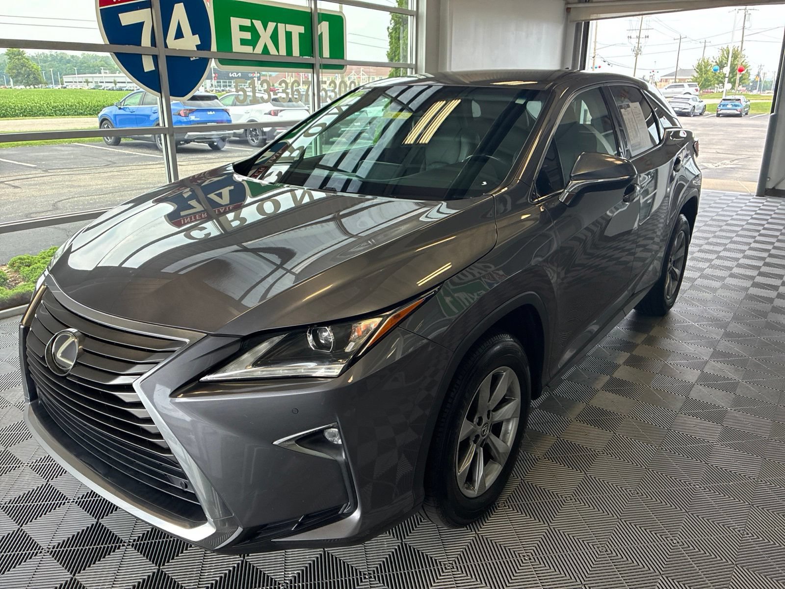 Used 2019 Lexus RX 350 FWD w/ Accessory Package image 3