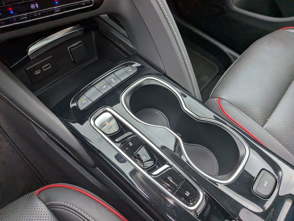 Certified 2023 Buick Envision Essence w/ Sport Touring Package FWD image 20