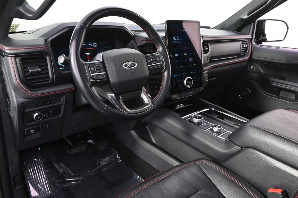 Used 2022 Ford Expedition Max Limited image 12