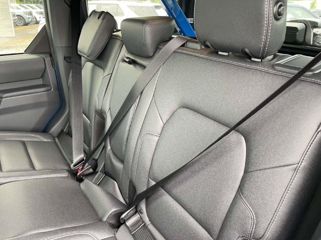 New 2026 Ford Bronco Big Bend w/ Black Diamond Package AWD/4WD image 9