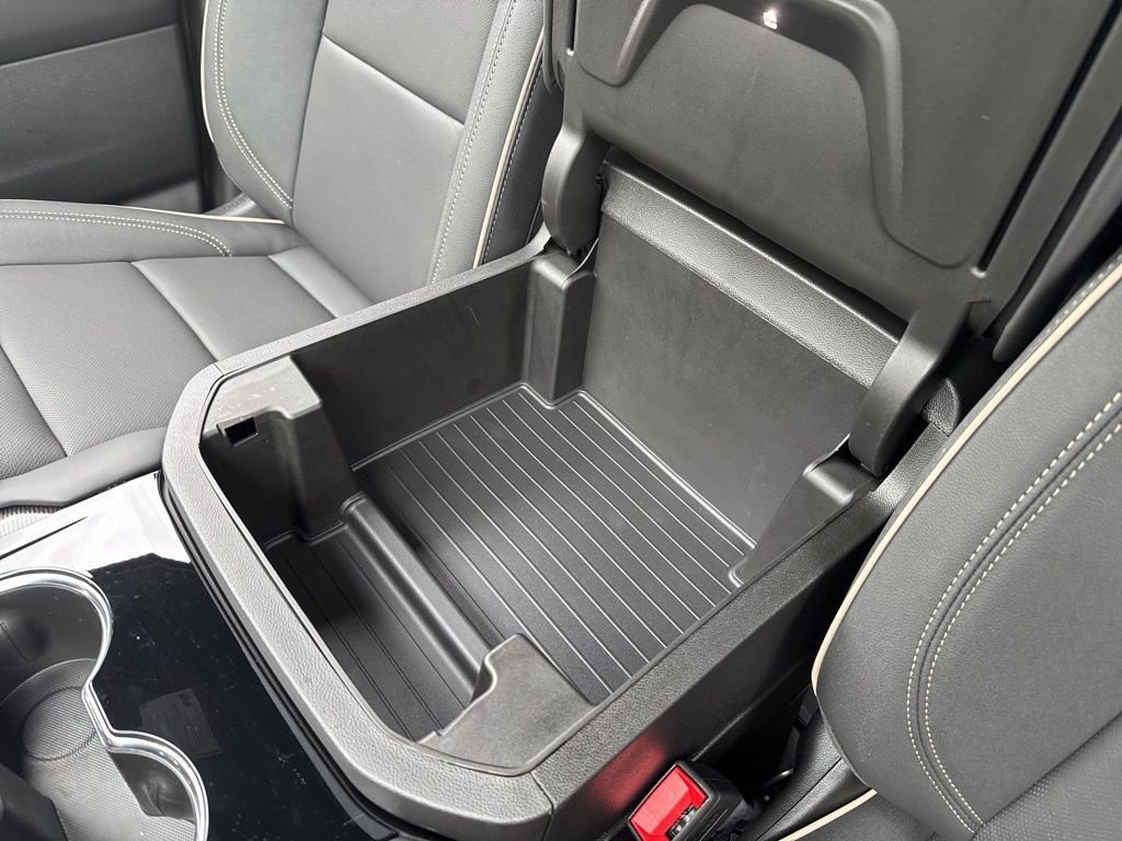 New 2026 GMC Yukon XL Elevation w/ LPO, Floor Liner Package image 39