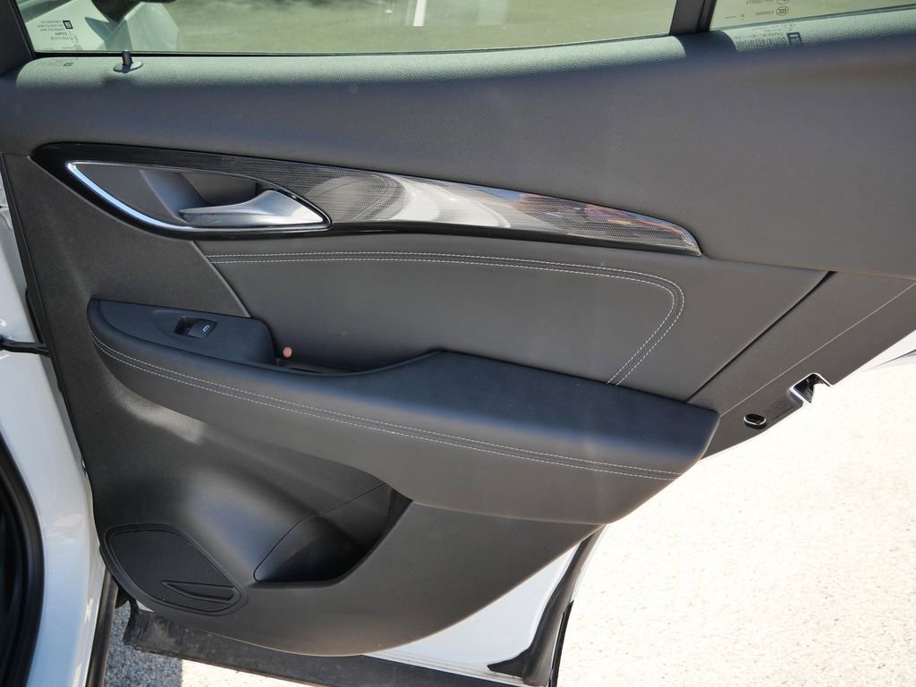 Used 2022 Buick Envision Essence w/ Sport Touring Package AWD/4WD image 20