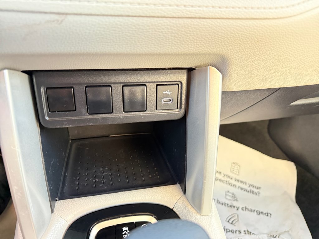 Certified 2025 Toyota Corolla Cross L AWD/4WD image 38