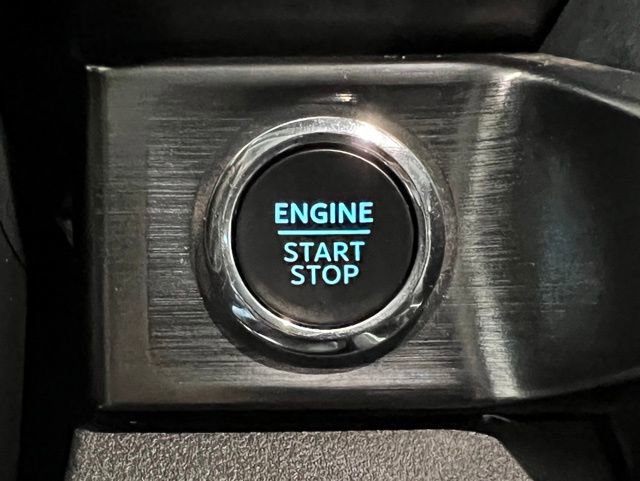 Used 2024 Ford F350 Lariat image 34