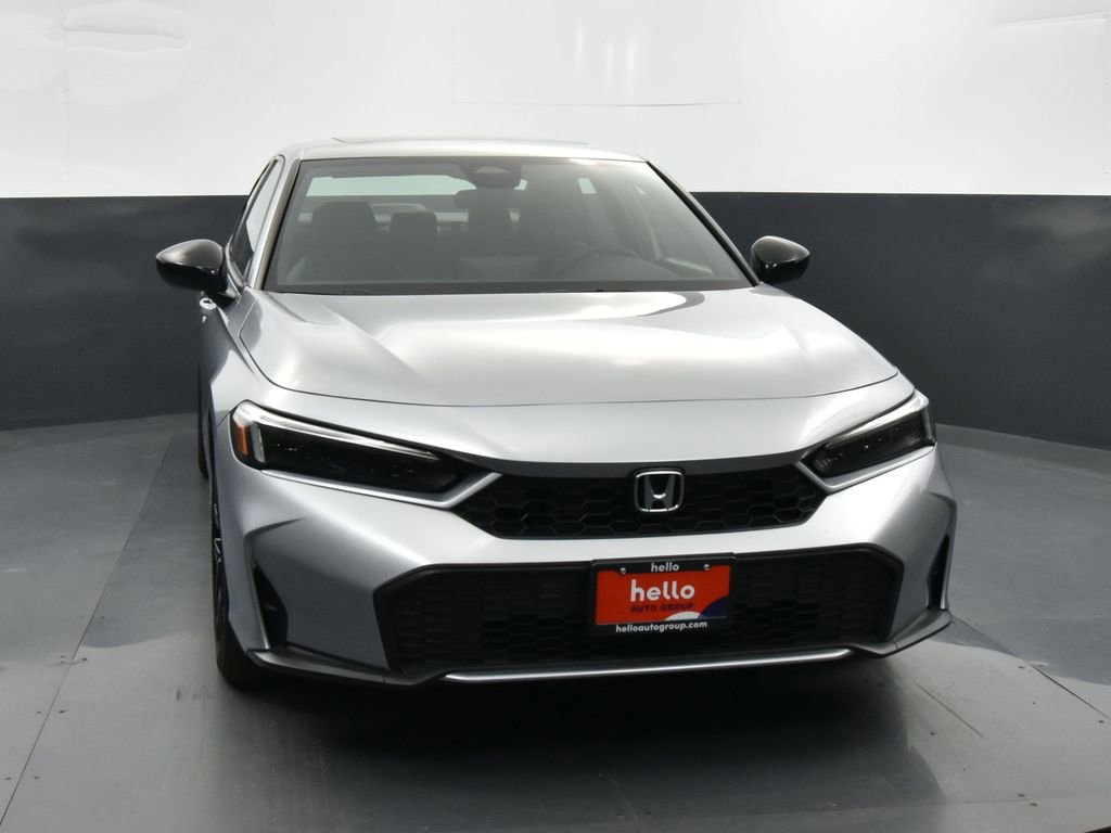 Used 2025 Honda Civic Sport image 4