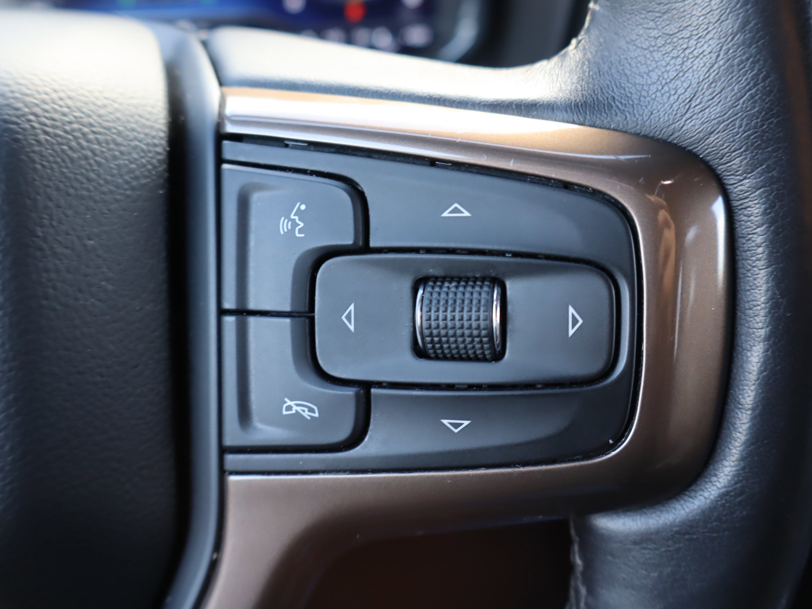 Used 2022 Chevrolet Tahoe High Country AWD/4WD image 24
