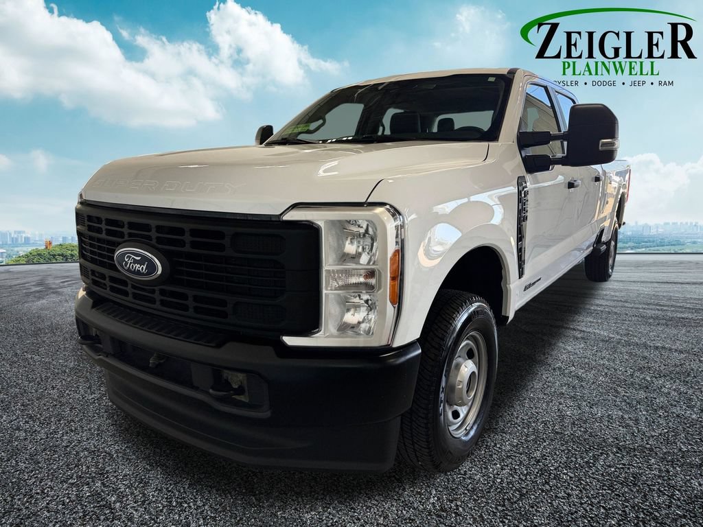 Used 2023 Ford F250 XL AWD/4WD image 9