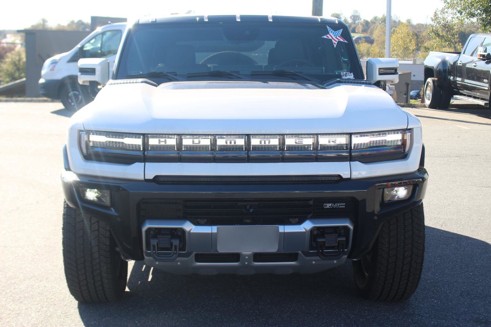 New 2025 GMC Hummer EV 3X image 2