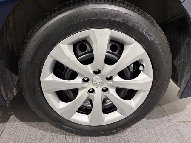 Used 2026 Toyota Corolla LE FWD image 23