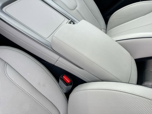 Used 2025 Hyundai Palisade Calligraphy image 25