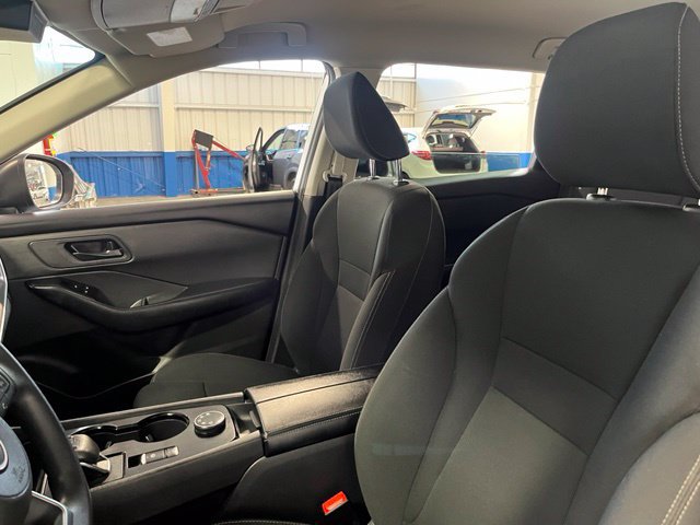 Used 2024 Nissan Rogue S AWD/4WD image 24