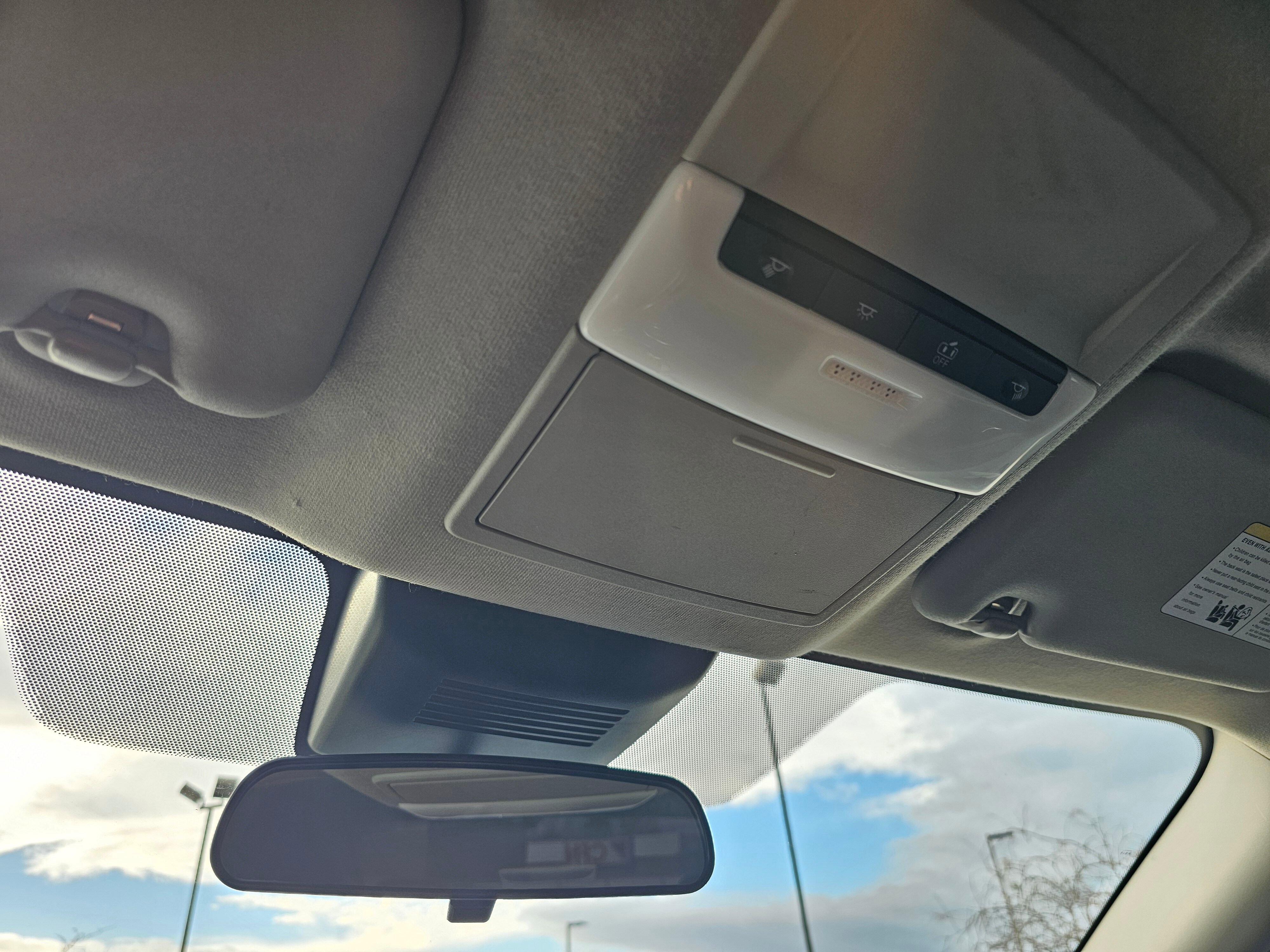 Used 2022 Nissan Sentra SV w/ Trunk Package image 27