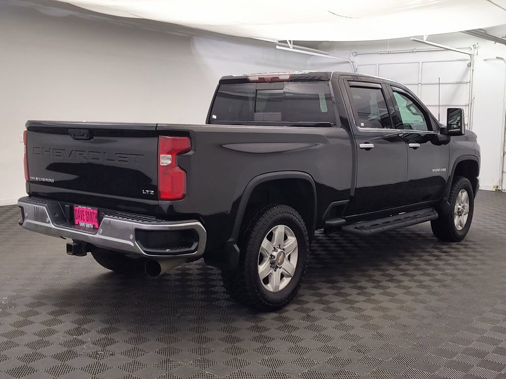 Used 2021 Chevrolet Silverado 3500 LTZ w/ LTZ Plus Package AWD/4WD image 7