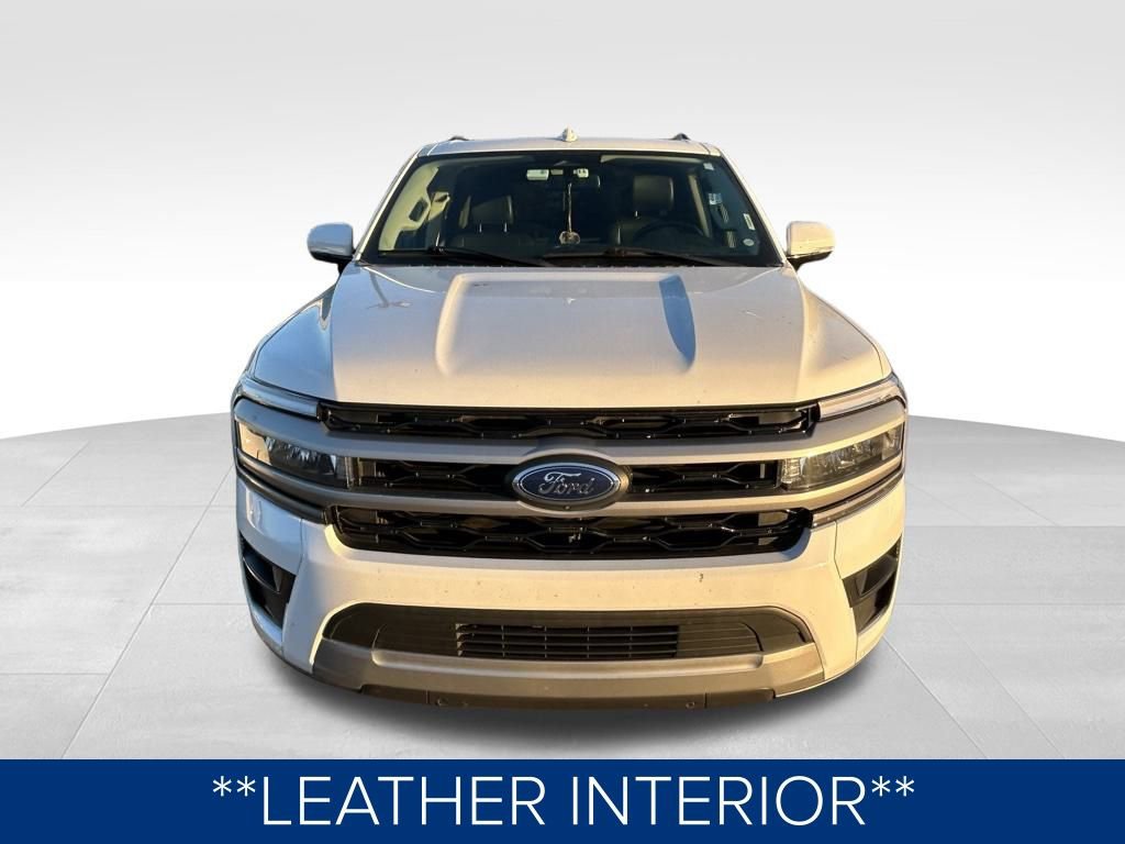 Used 2022 Ford Expedition XLT image 9