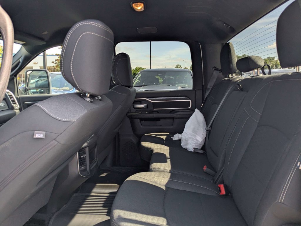 New 2026 RAM 2500 Big Horn AWD/4WD image 13