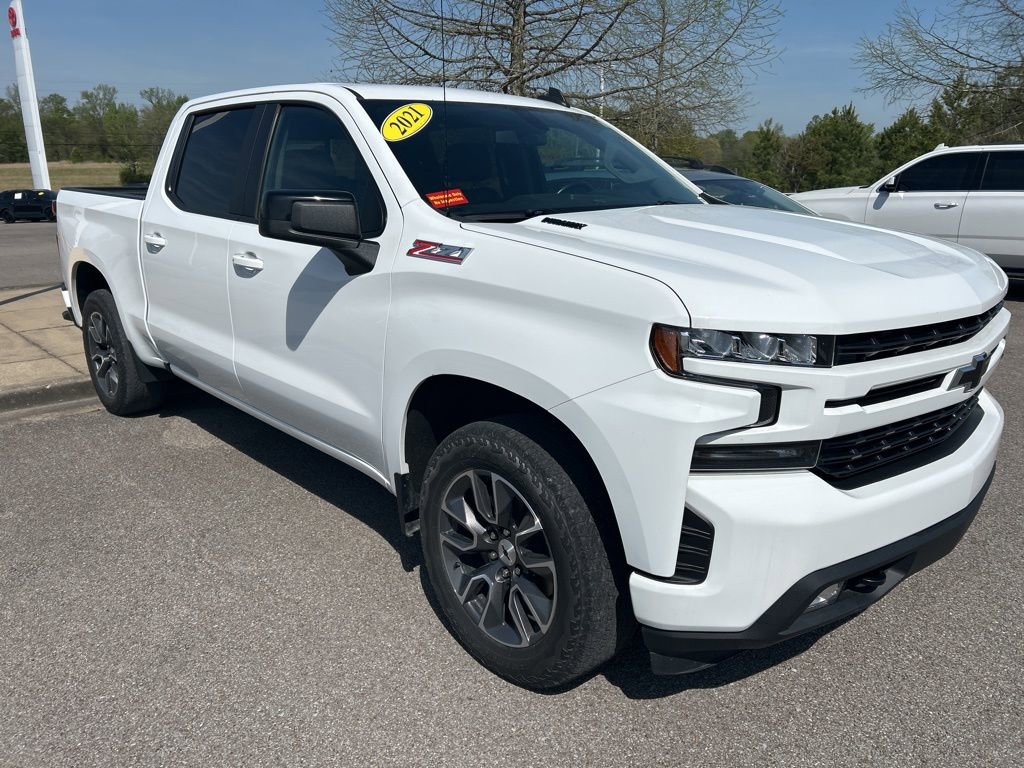 Used 2021 Chevrolet Silverado 1500 RST AWD/4WD image 3