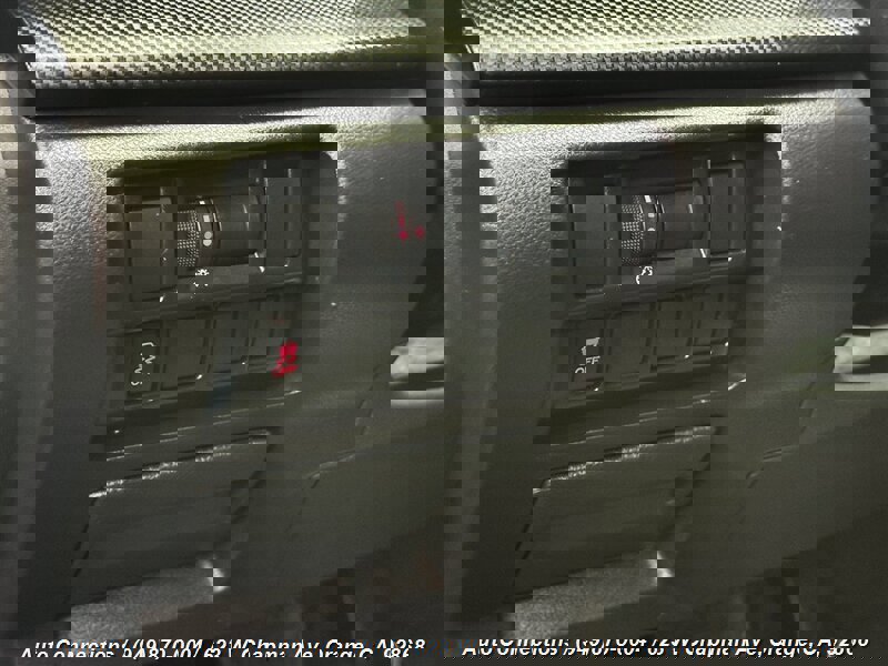 Used 2018 Subaru Impreza 2.0i Premium image 19