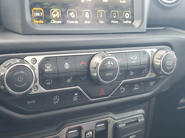 Used 2022 Jeep Gladiator Overland image 23