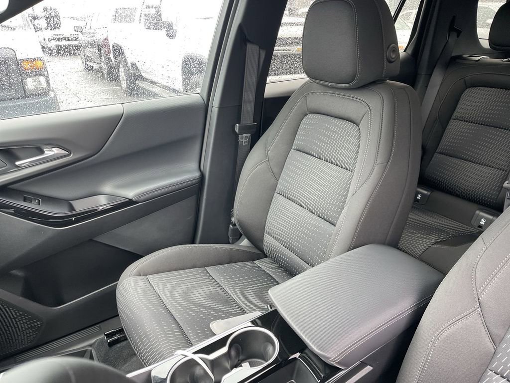 New 2026 Chevrolet Equinox LT w/ Safety and Technology Package image 24