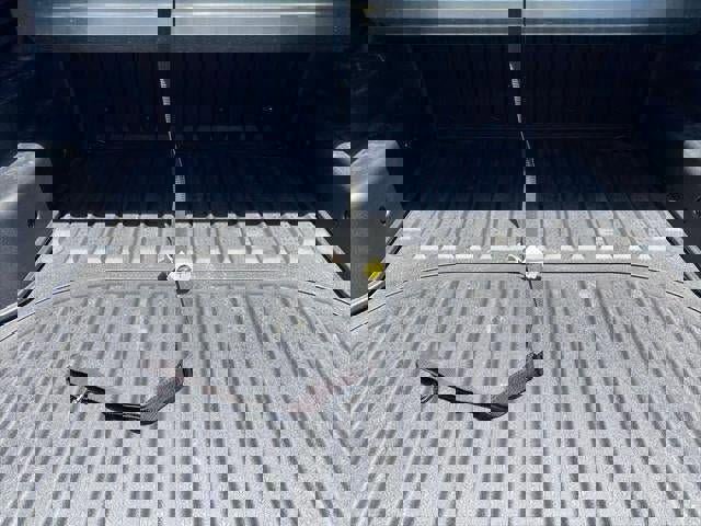 New 2025 Hyundai Santa Cruz Limited image 11