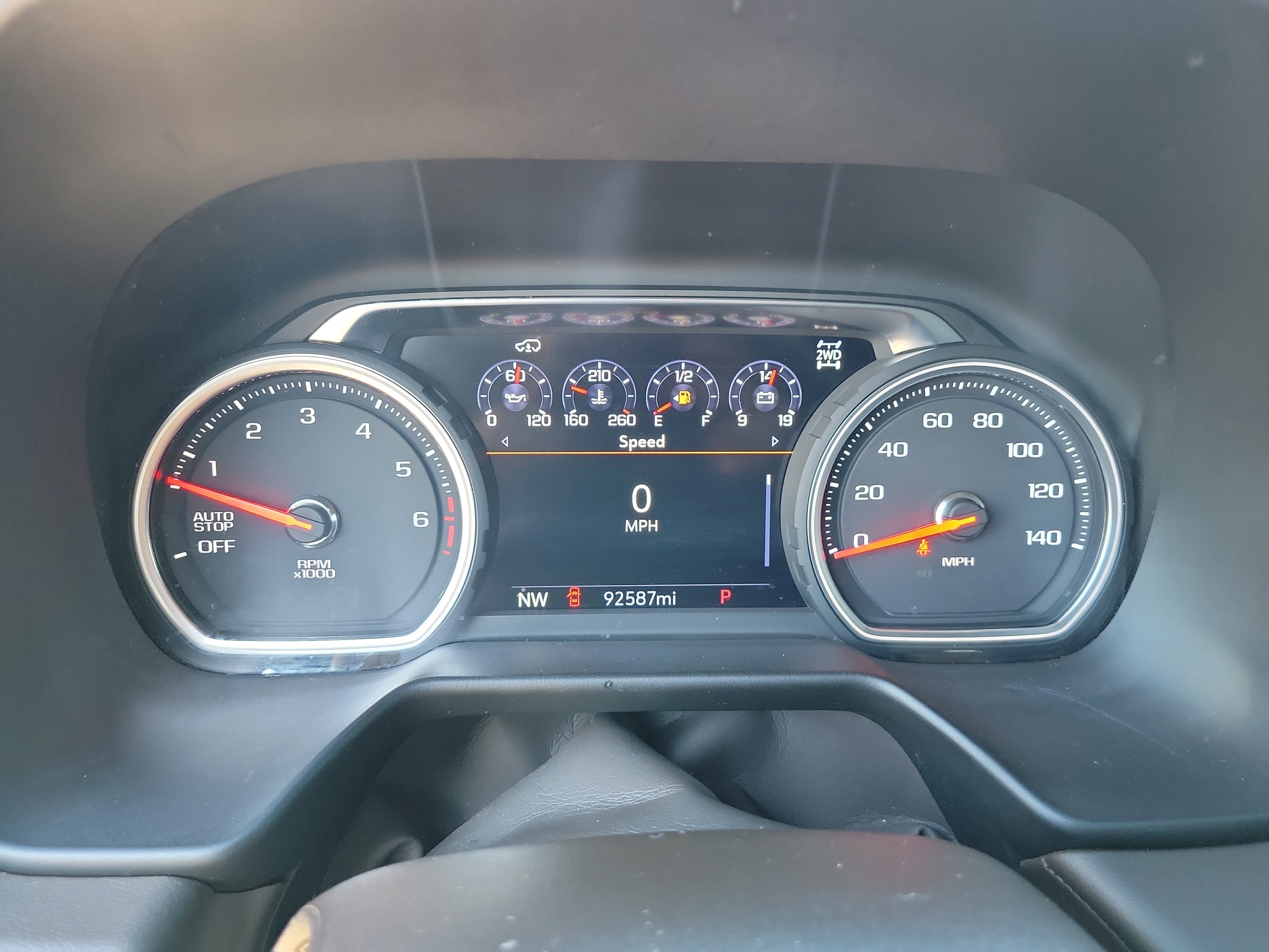 Used 2021 Chevrolet Tahoe Z71 w/ Z71 Off-Road Package image 32