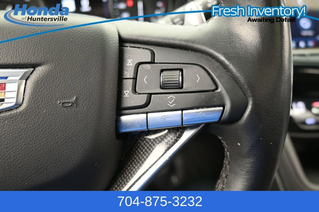Used 2022 Cadillac XT6 Sport w/ Technology Package AWD/4WD image 28
