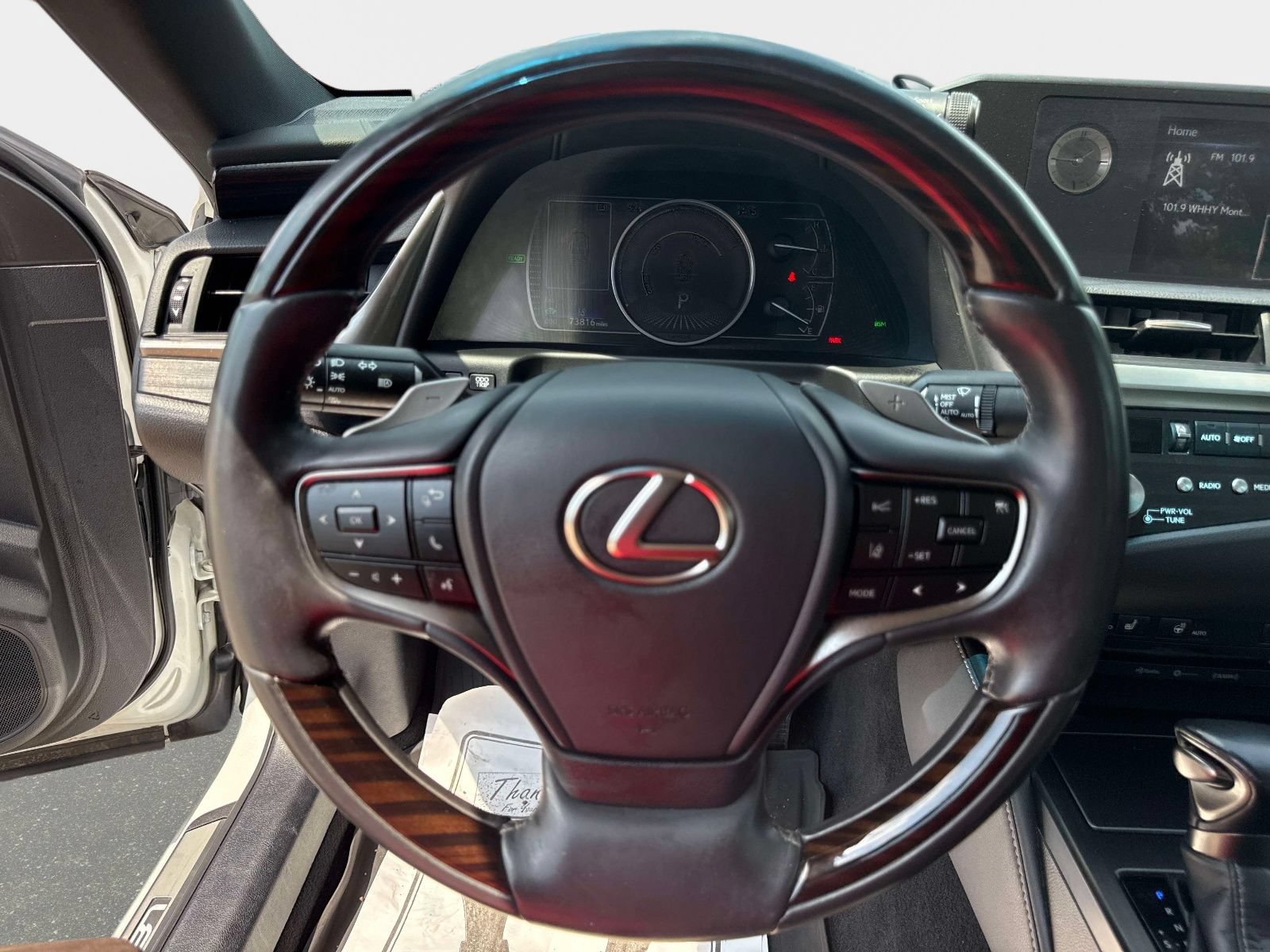 Used 2024 Lexus ES 300h Ultra Luxury w/ Accessory Package (Z2) FWD image 24