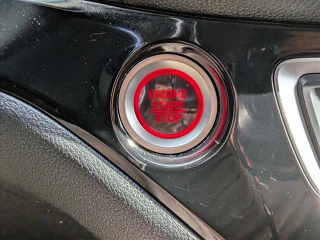 Used 2016 Honda Pilot Touring image 17