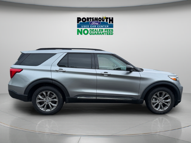 Used 2022 Ford Explorer XLT w/ Equipment Group 202A AWD/4WD image 6