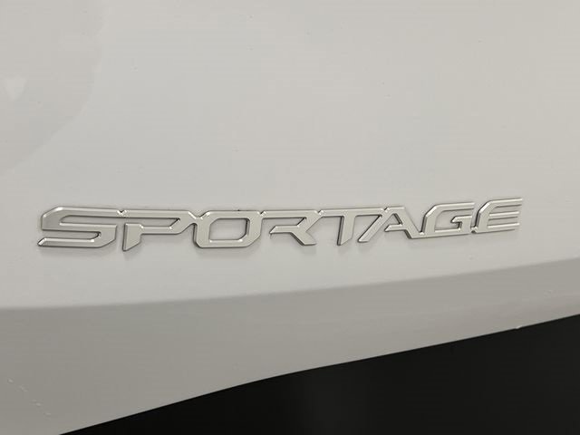 Used 2023 Kia Sportage EX image 28