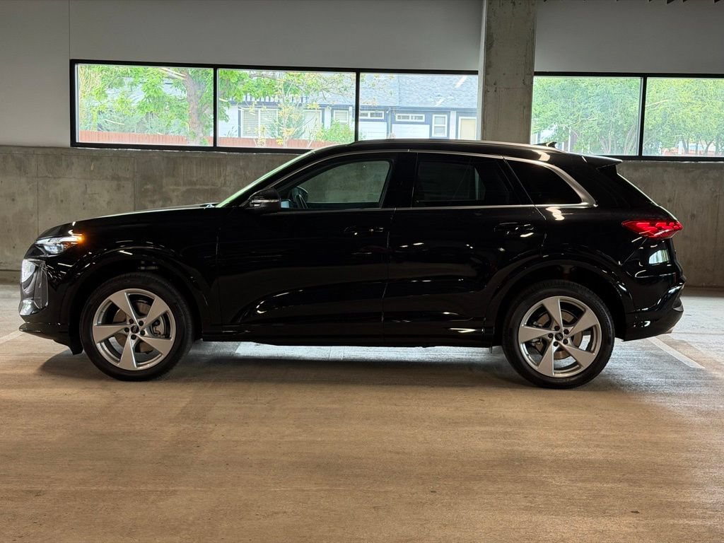 New 2026 Audi Q5 Premium Plus AWD/4WD image 2