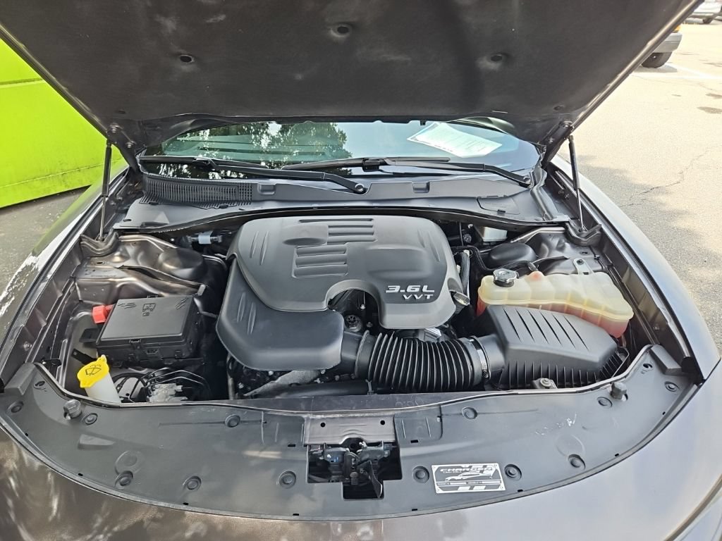 Used 2023 Dodge Charger SXT RWD image 31