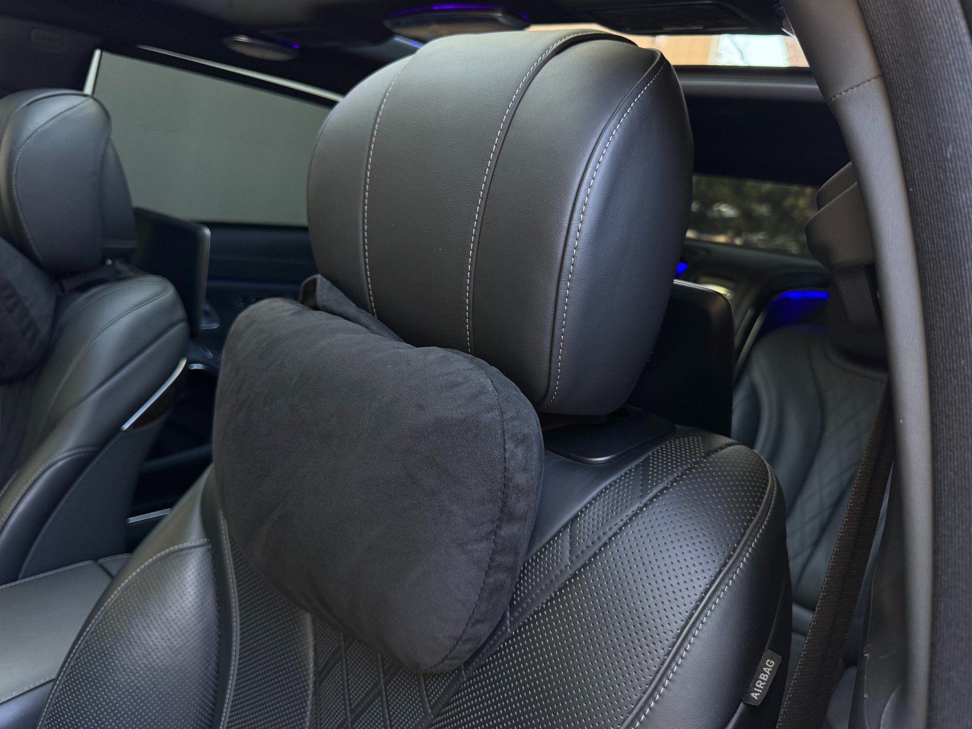 Used 2020 Mercedes-Benz Maybach S 650 image 50
