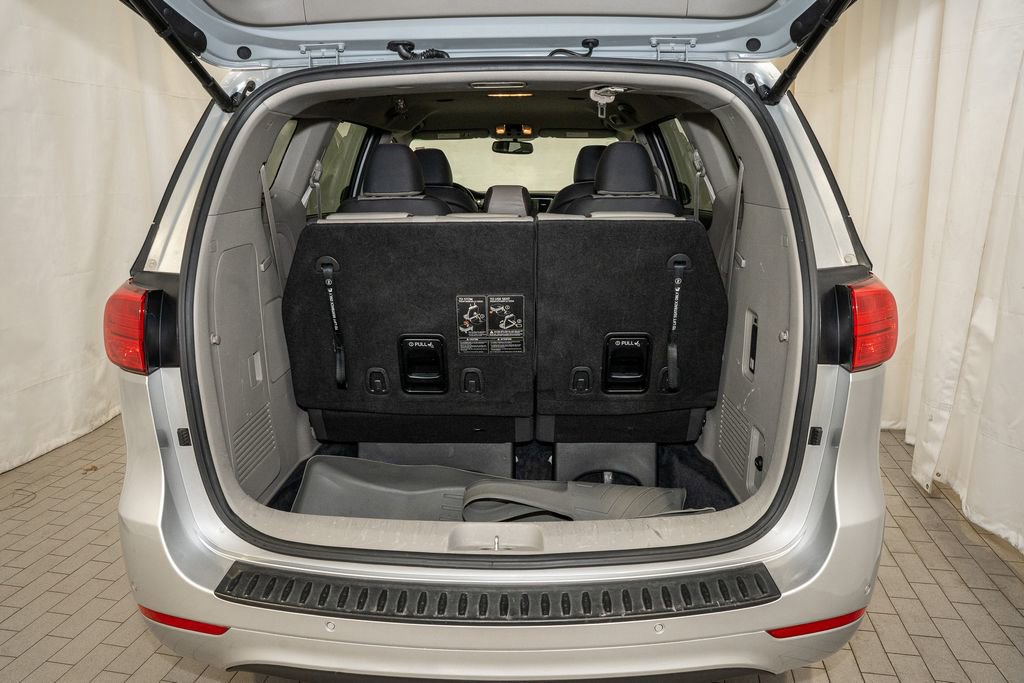 Used 2015 Kia Sedona SX image 6