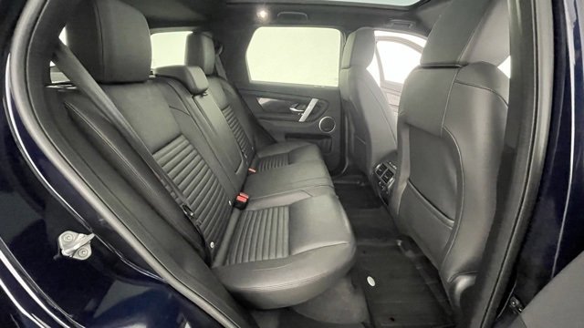Used 2023 Land Rover Discovery Sport SE image 46