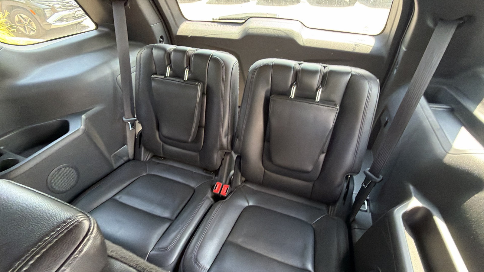 Used 2013 Ford Explorer XLT FWD image 26