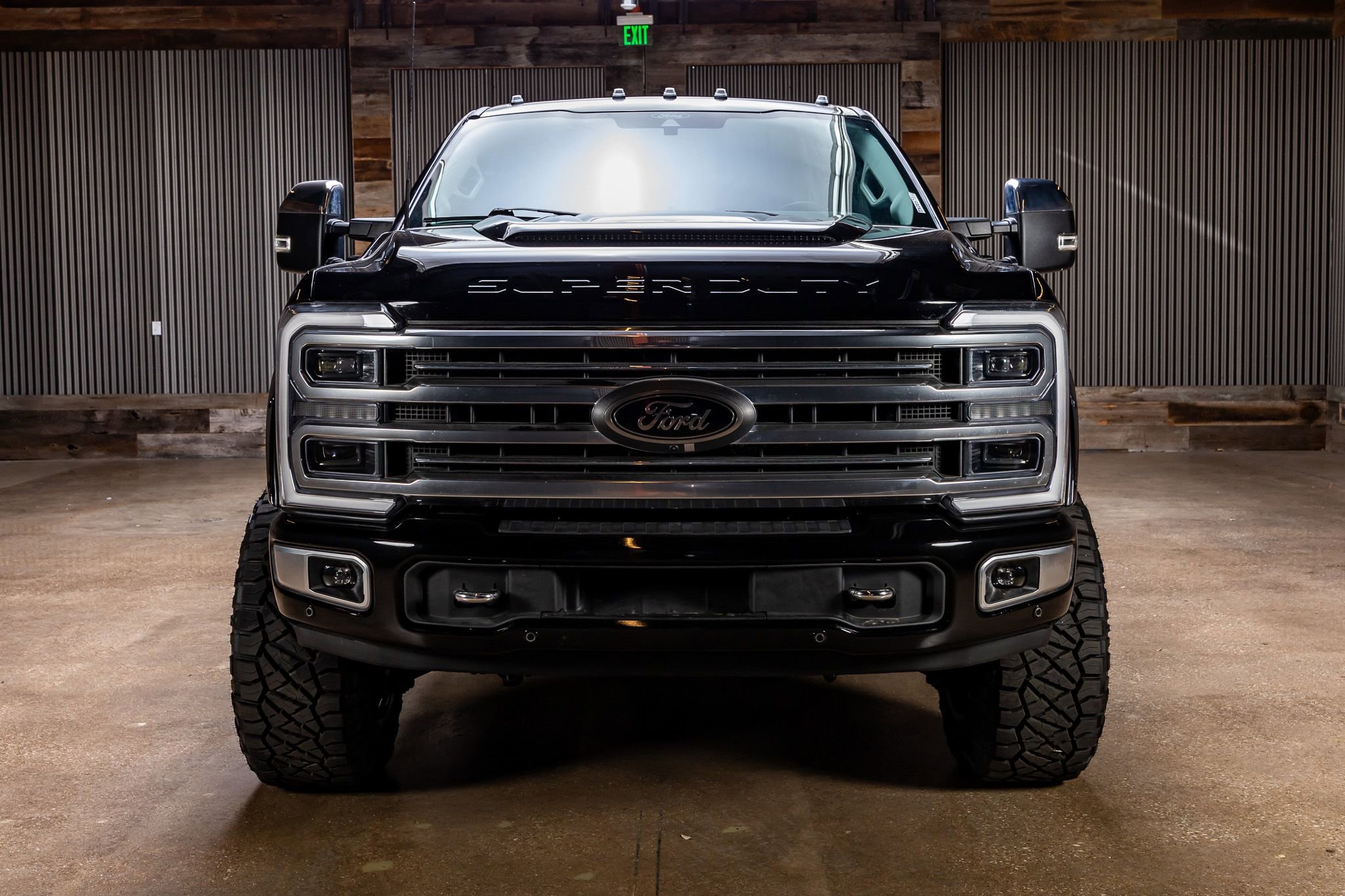 Used 2024 Ford F250 Limited image 2